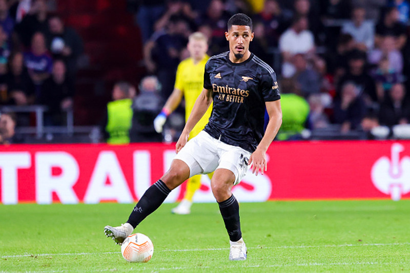 <b>Varnarmaður: William Saliba (Arsenal)</b> - Er að eiga rosalegt tímabil. Vörn Arsenal var frábær gegn Chelsea en Saliba skaraði framúr.