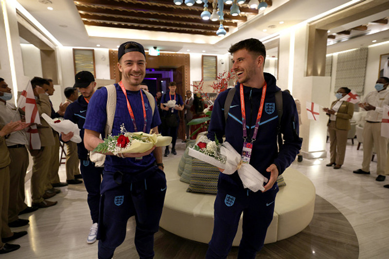 Jack Grealish og Mason Mount.