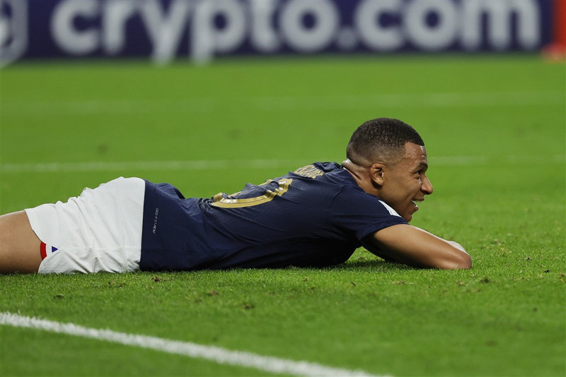 Mbappe æfði ekki með Frökkum í dag