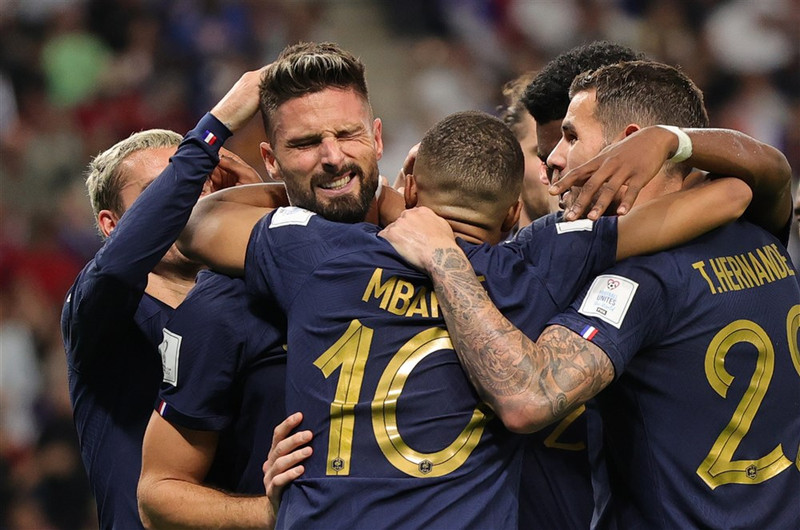 Lille nálægt samkomulagi um 38 ára Giroud