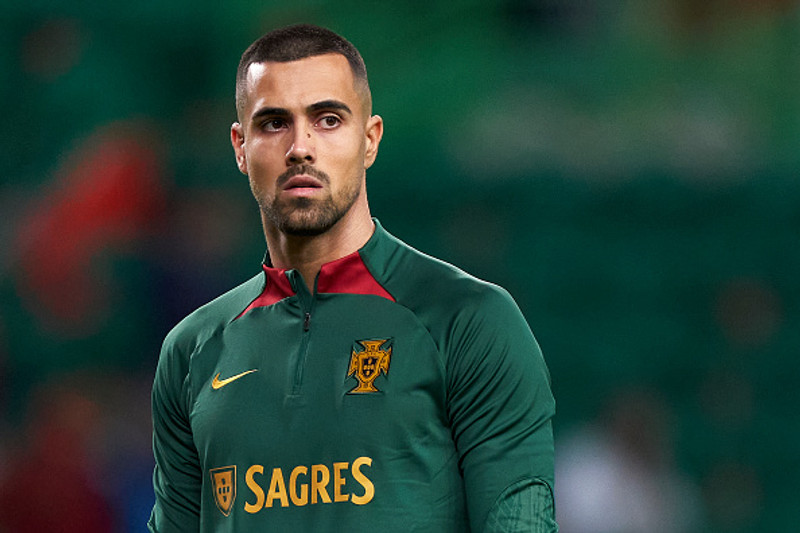 Diogo Costa.