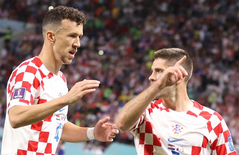 Ivan Perisic í landsleik með Króatíu.