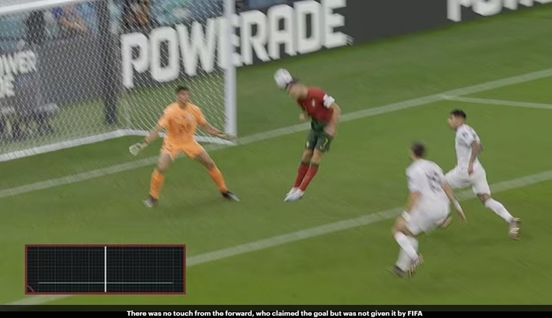 Yfirlýsing frá Adidas: Ronaldo kom ekki við boltann