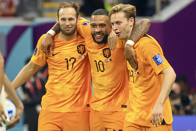 Frenkie de Jong hér lengst til hægri