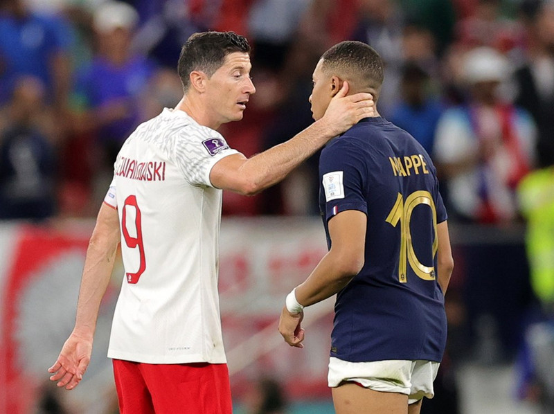 Mbappe var frábær en Lewandowski ekki alveg í sama klassa