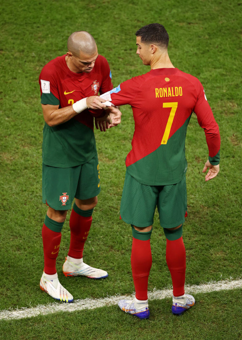 Pepe gaf Ronaldo fyrirliðabandið