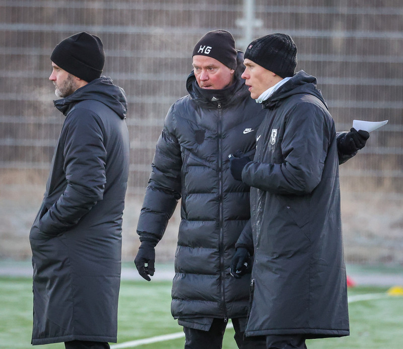 <b>Útvarpsþátturinn</b> - Horft til Bosníu og Heimir Guðjóns gestur