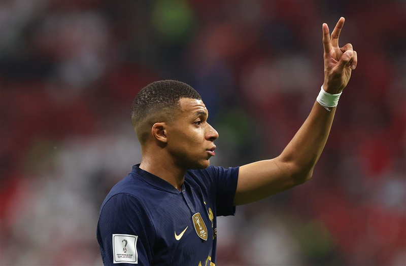 Kylian Mbappe hefur skorað 38 mörk í 67 landsleikjum. Hann er 24 ára gamall.