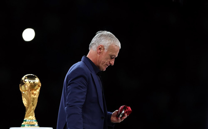 Didier Deschamps stýrir Frakklandi.