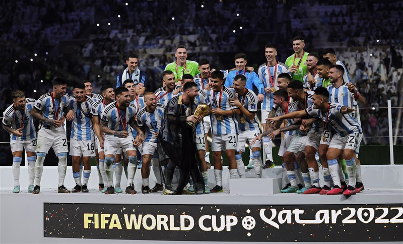Lýst yfir almennum frídegi í Argentínu á morgun