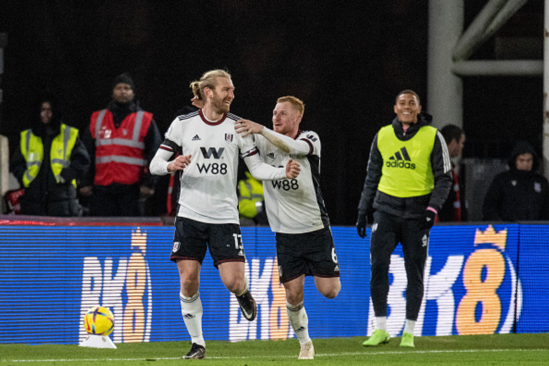 Tim Ream að yfirgefa Fulham eftir níu ára þjónustu