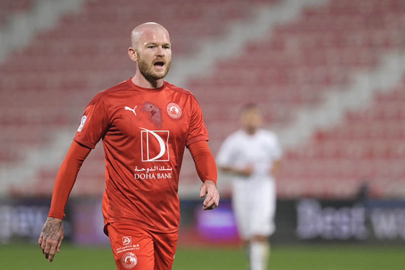 Endurkomusigur kom Aroni og Al-Arabi aftur á toppinn