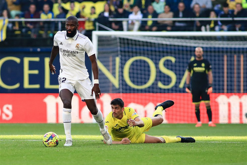 Antonio Rudiger var bestur hjá Madrídingum