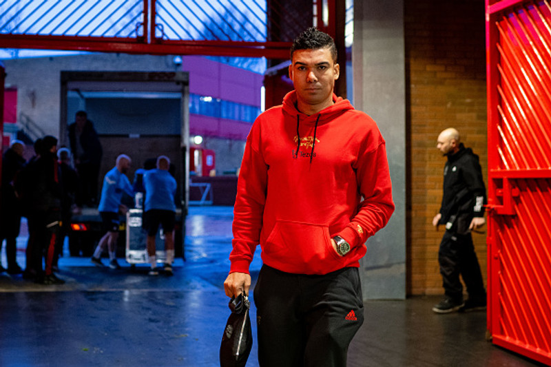 Í fyrsta skipti sem Casemiro fær beint rautt
