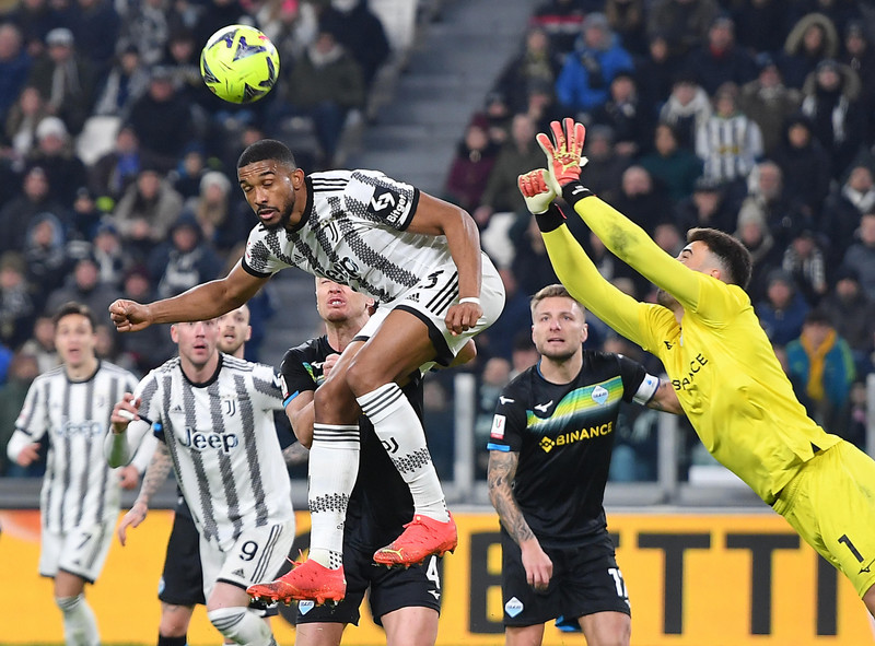 Bremer framlengir við Juve (Staðfest)