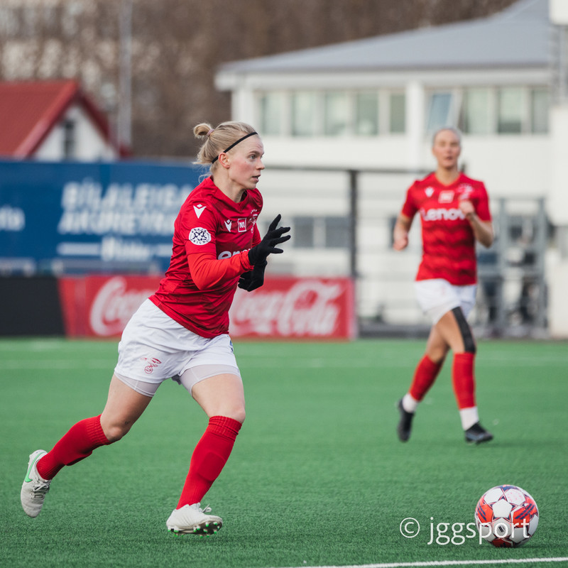 Myndaveisla: Valur burstaði KR í Lengjubikarnum