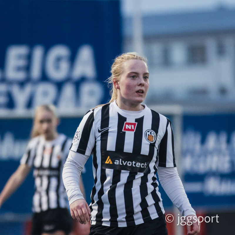 Myndaveisla: Valur burstaði KR í Lengjubikarnum