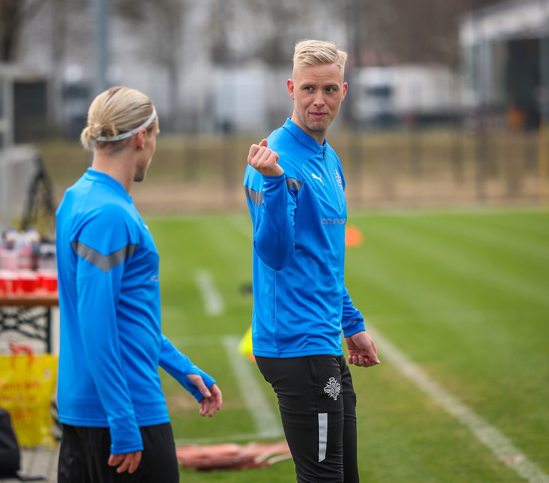 Myndaveisla frá æfingu Íslands í München