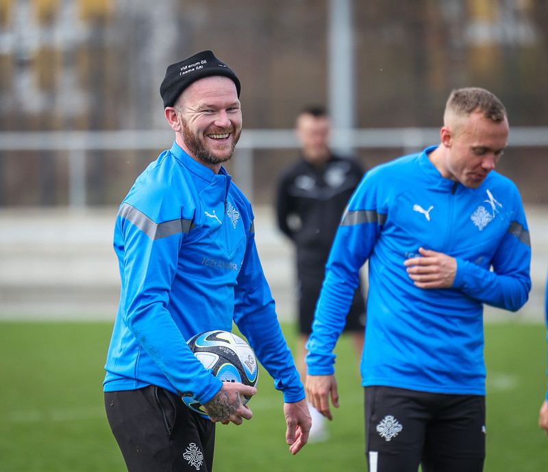 Myndaveisla frá æfingu Íslands í München