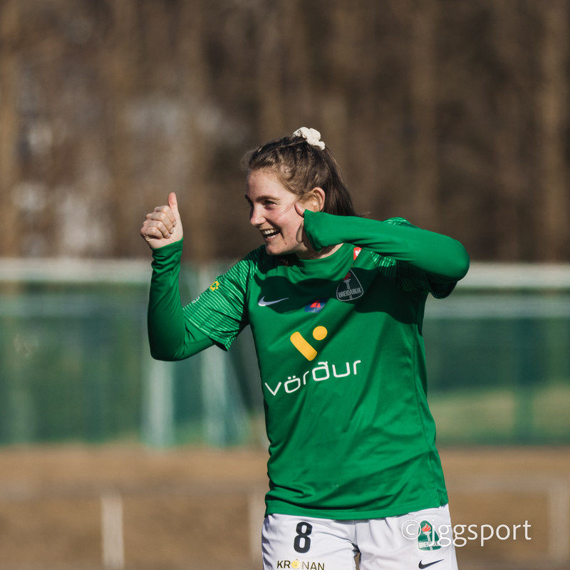 Taylor fer frá Blikum til Twente (Staðfest)
