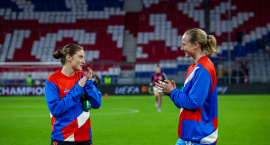 Kveðja báðar Bayern með fallegum færslum