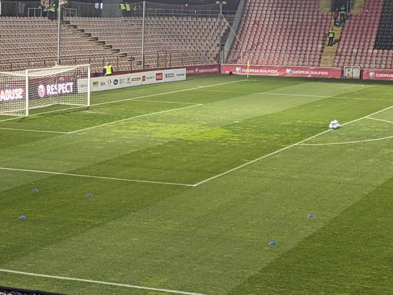 Sýnist vallarstarfsmenn hafa komist vel frá sínu