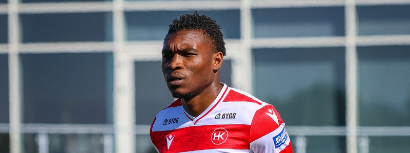 Byrjaði berfættur í drullunni en eltir núna draum sinn á Íslandi