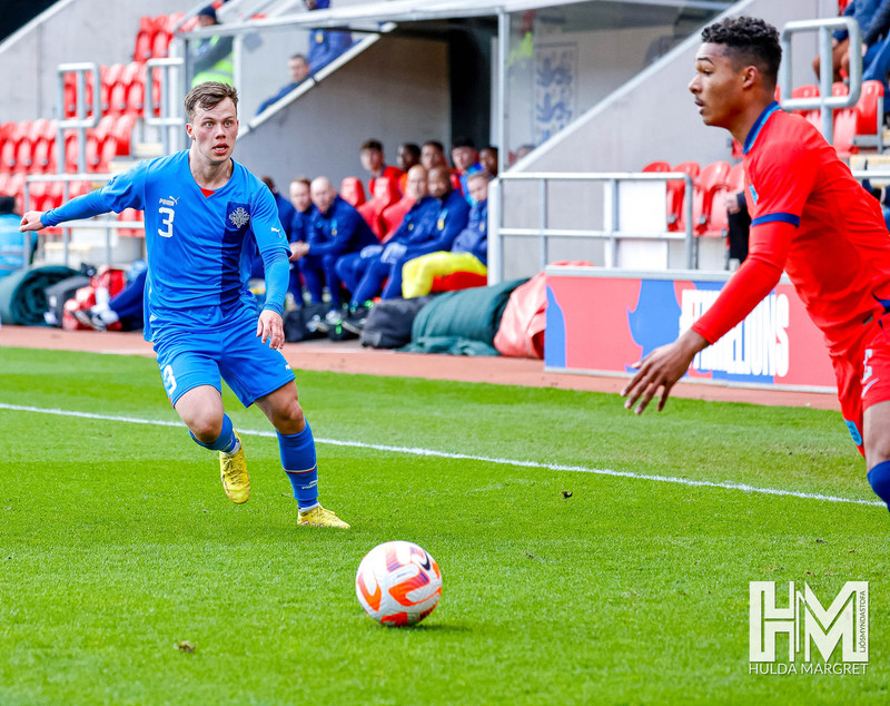 Myndaveisla: U19 vann England