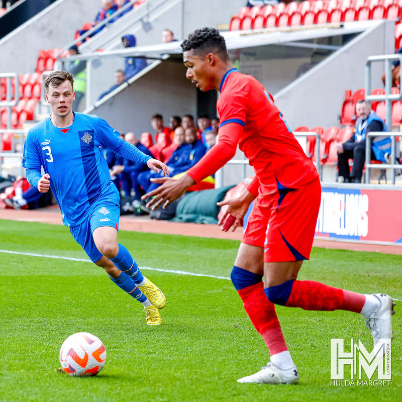 Myndaveisla: U19 vann England