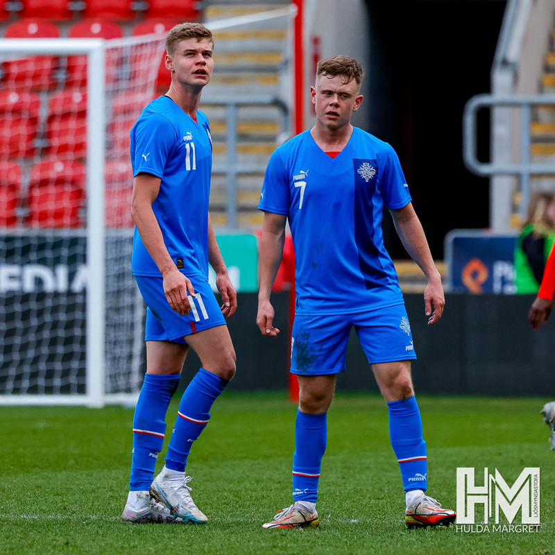 Myndaveisla: U19 vann England