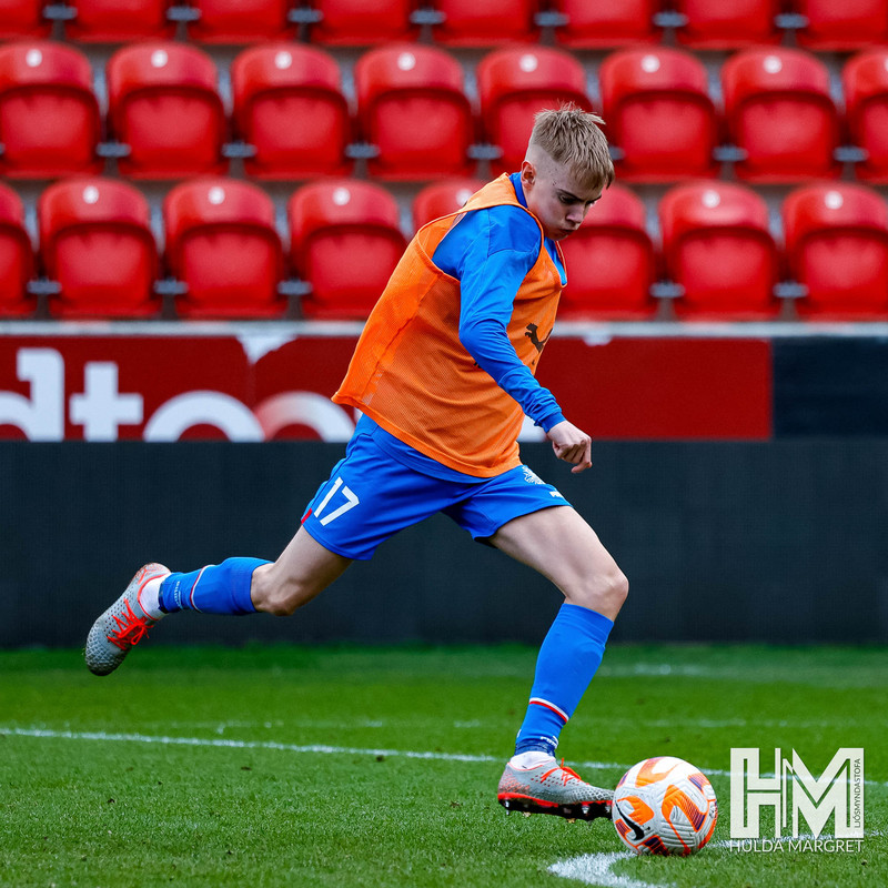 Myndaveisla: U19 vann England