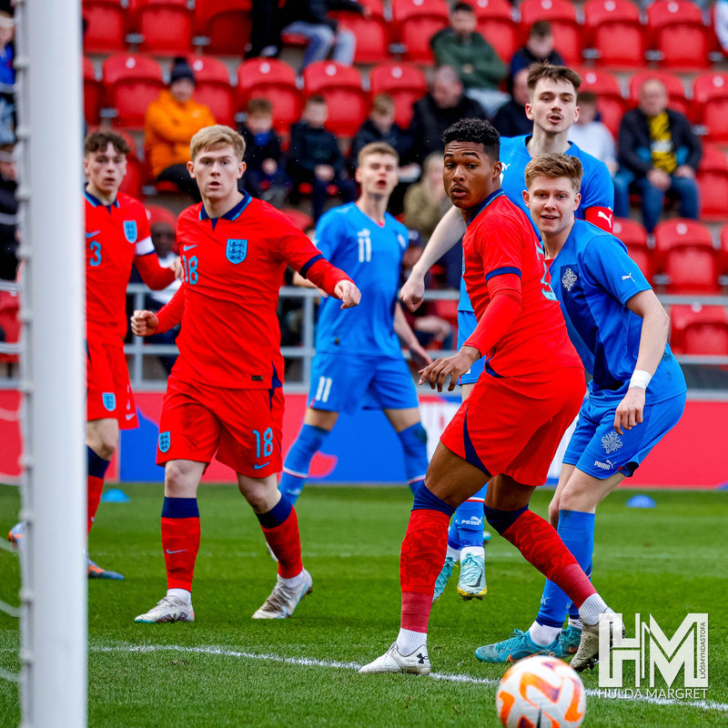 Myndaveisla: U19 vann England