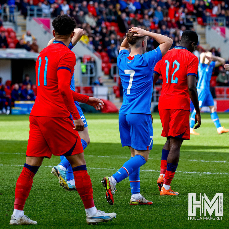 Myndaveisla: U19 vann England