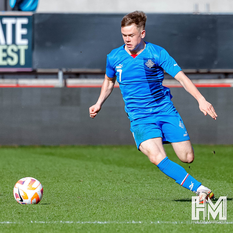 Myndaveisla: U19 vann England