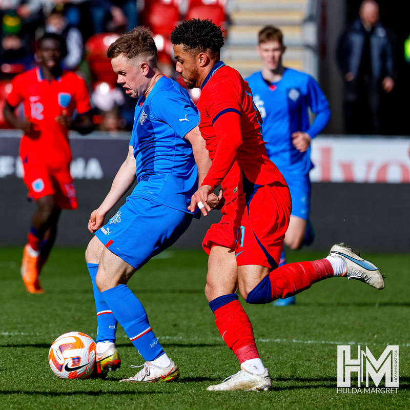 Myndaveisla: U19 vann England