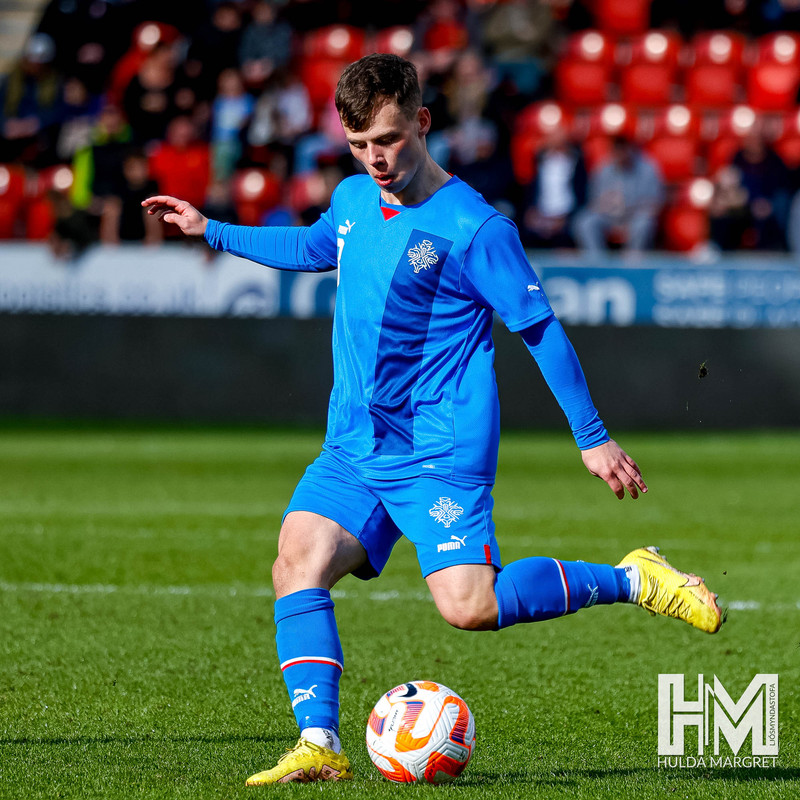 Myndaveisla: U19 vann England