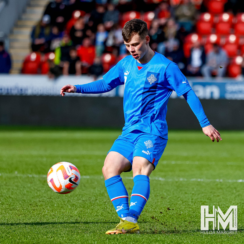 Myndaveisla: U19 vann England