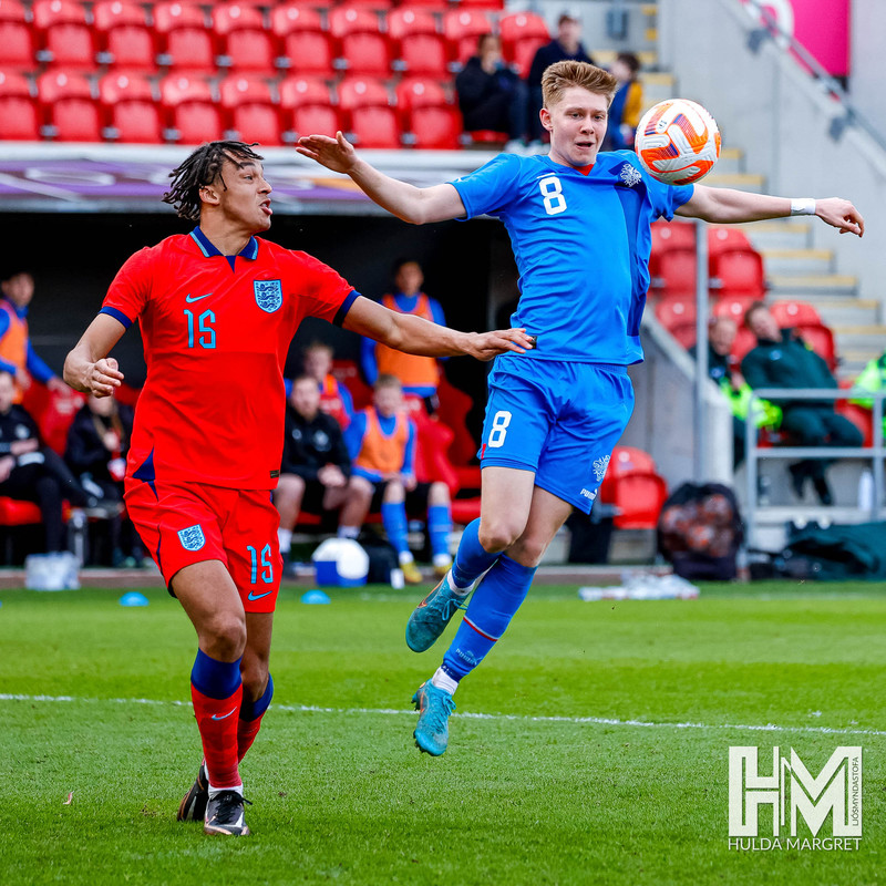 Myndaveisla: U19 vann England