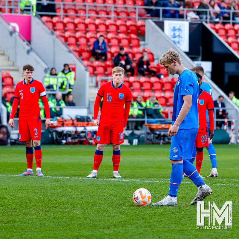Myndaveisla: U19 vann England
