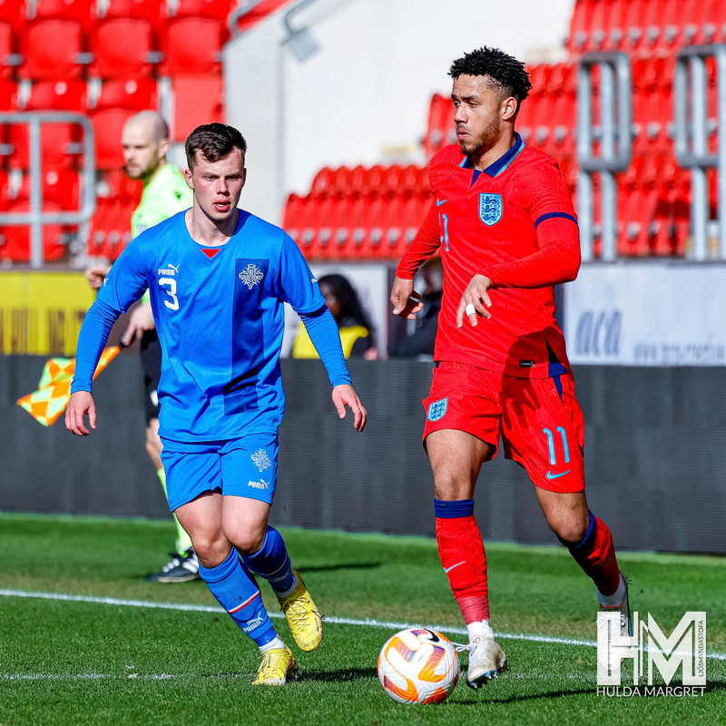 Myndaveisla: U19 vann England