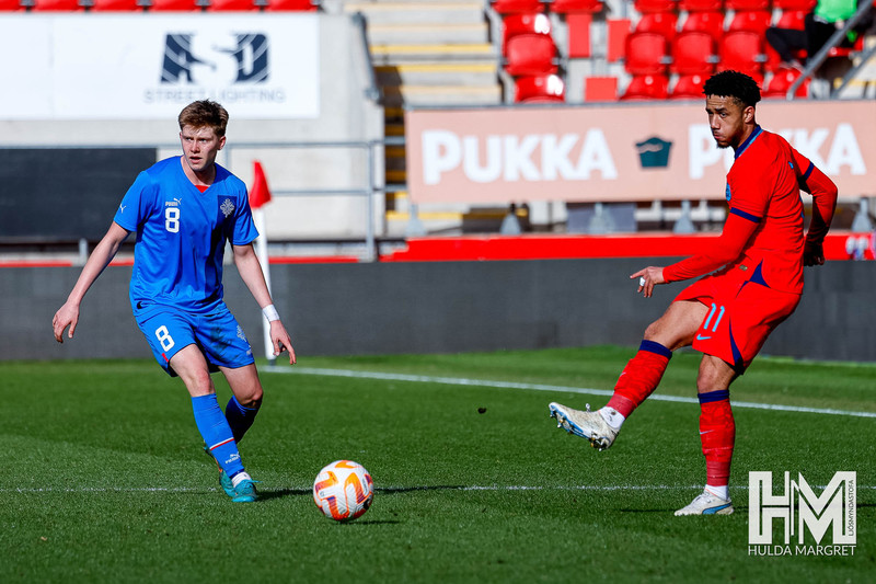 Myndaveisla: U19 vann England