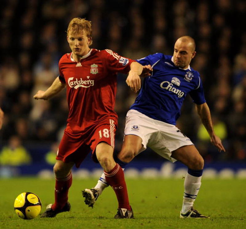 Andy van der Meyde í leik með Everton gegn Liverpool.