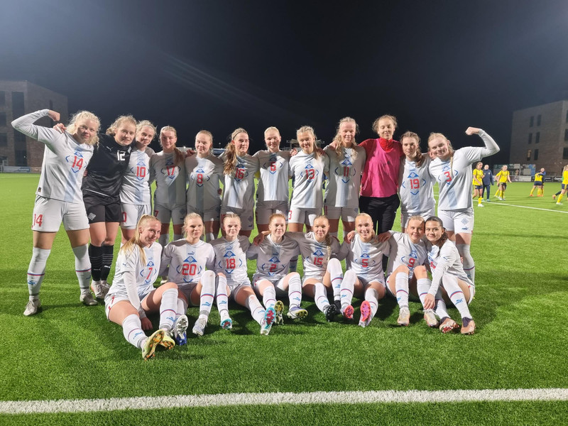 U19 landslið kvenna tekur þátt á lokakeppni EM í næsta mánuði.