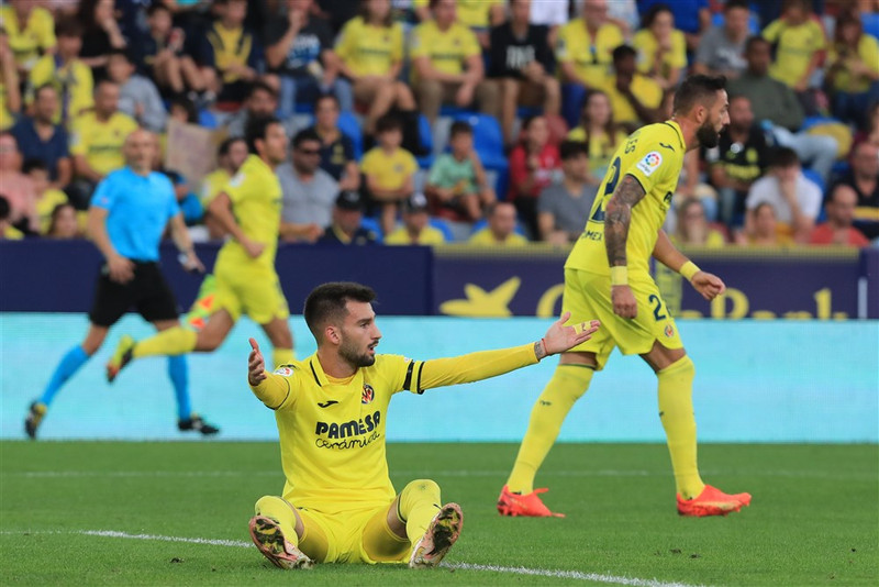Álex Baena tók þátt í 17 mörkum í 32 leikjum í La Liga á síðustu leiktíð.