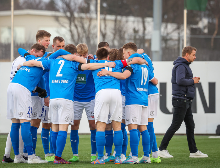 ,,Með þessum breytingum vona ég að leikmenn taki ábyrgðina og snúi þessu við.''