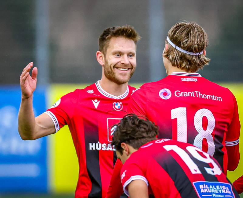 Matthías Vilhjálmsson skoraði tvö mörk