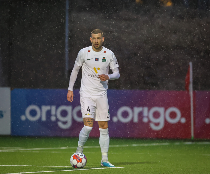 Vona að þetta verði bara betra og betra hjá okkur