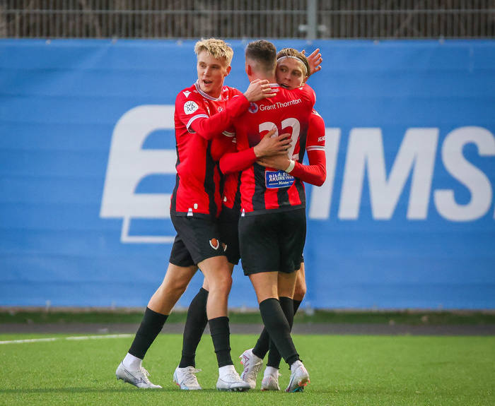 Víkingur er ríkjandi meistari en þeir mæta Gróttu.