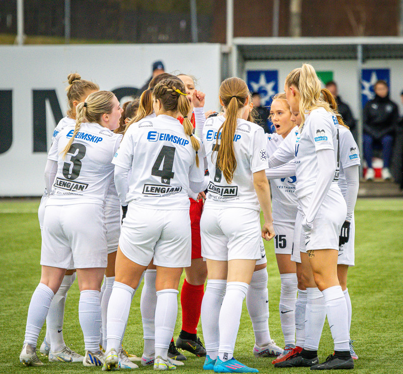 Lék fyrir unglingalið Tottenham og fer til ÍBV (Staðfest)