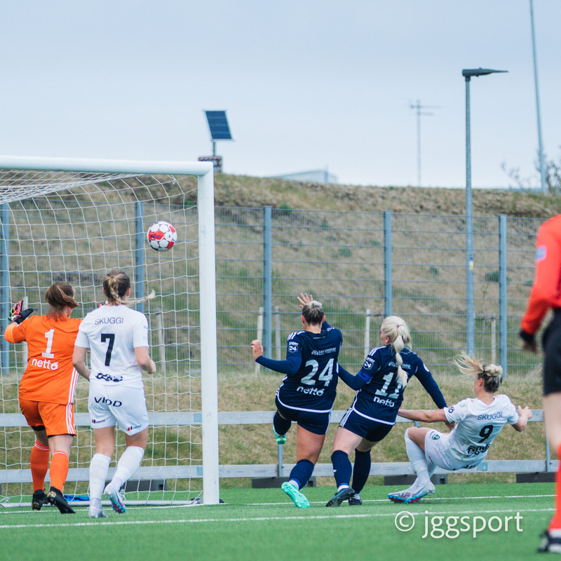 Myndaveisla frá sigri Breiðabliks á Keflavík í fyrrakvöld